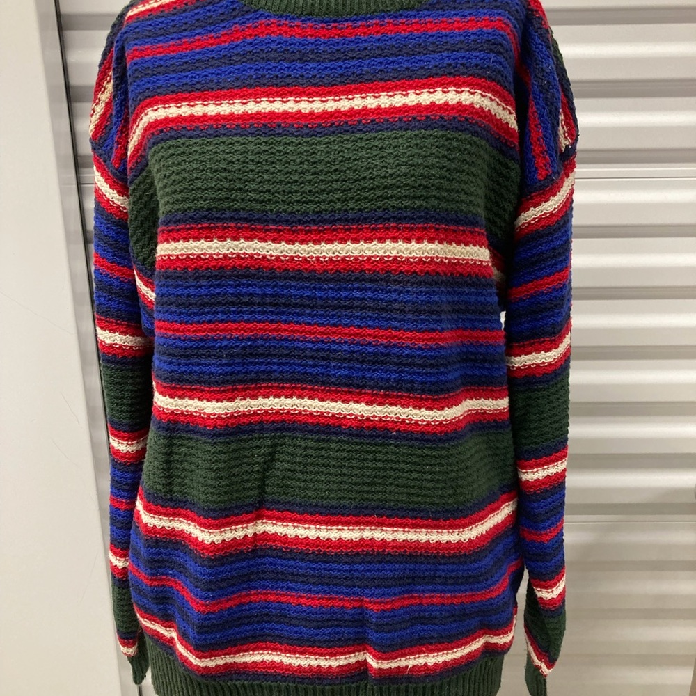 “NWT” Vintage Mens Sweater by “American Eagle Outfitters” Size Medium